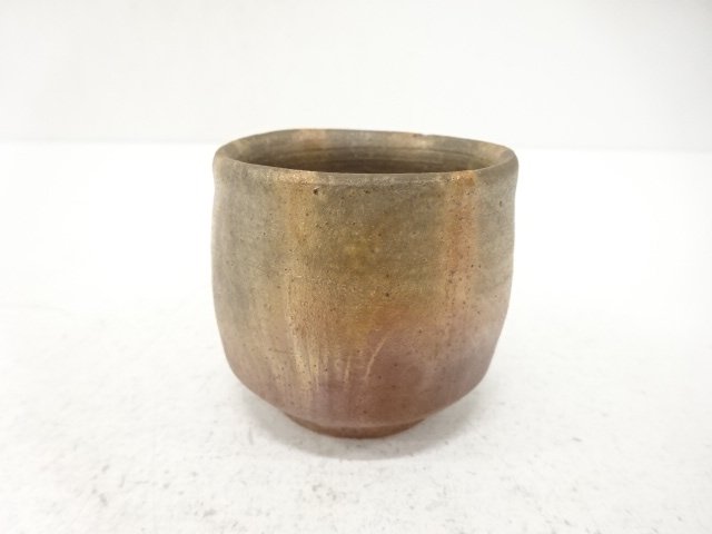 JAPANESE POTTERY / GUINOMI SAKE CUP / BIZEN WARE ARTISAN WORK / ARTISAN WORK